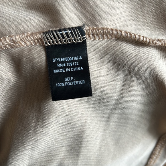 Mele & Pere dressy top size S - Picture 9 of 9